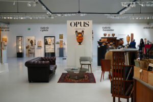 OPUS ancient arts. Conception & organisation Opus Art Fair. Espace Commines, 2024