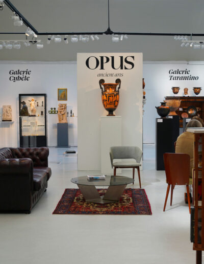 OPUS ancient arts. Conception & organisation Opus Art Fair. Espace Commines, 2024